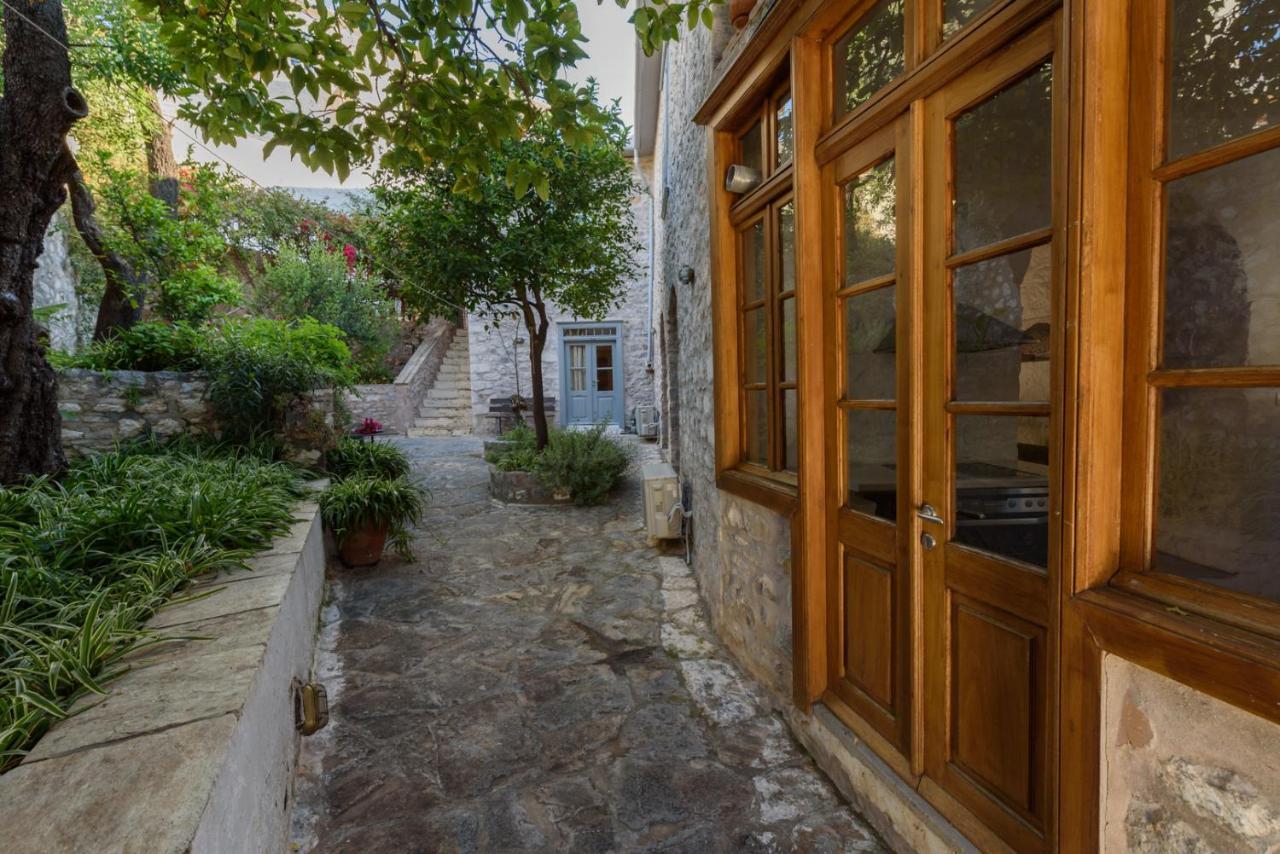Vita Real Estate Hydra  Exterior photo