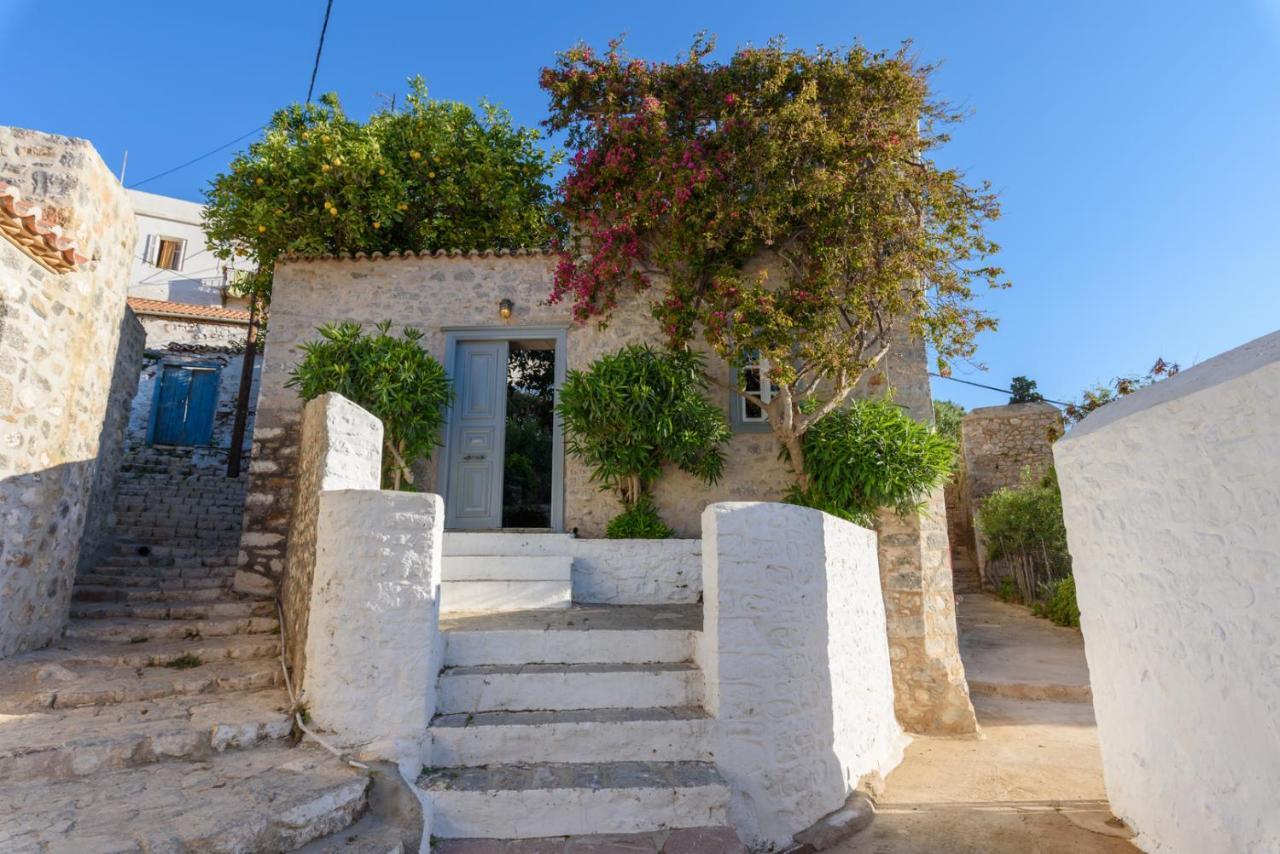 Vita Real Estate Hydra  Exterior photo